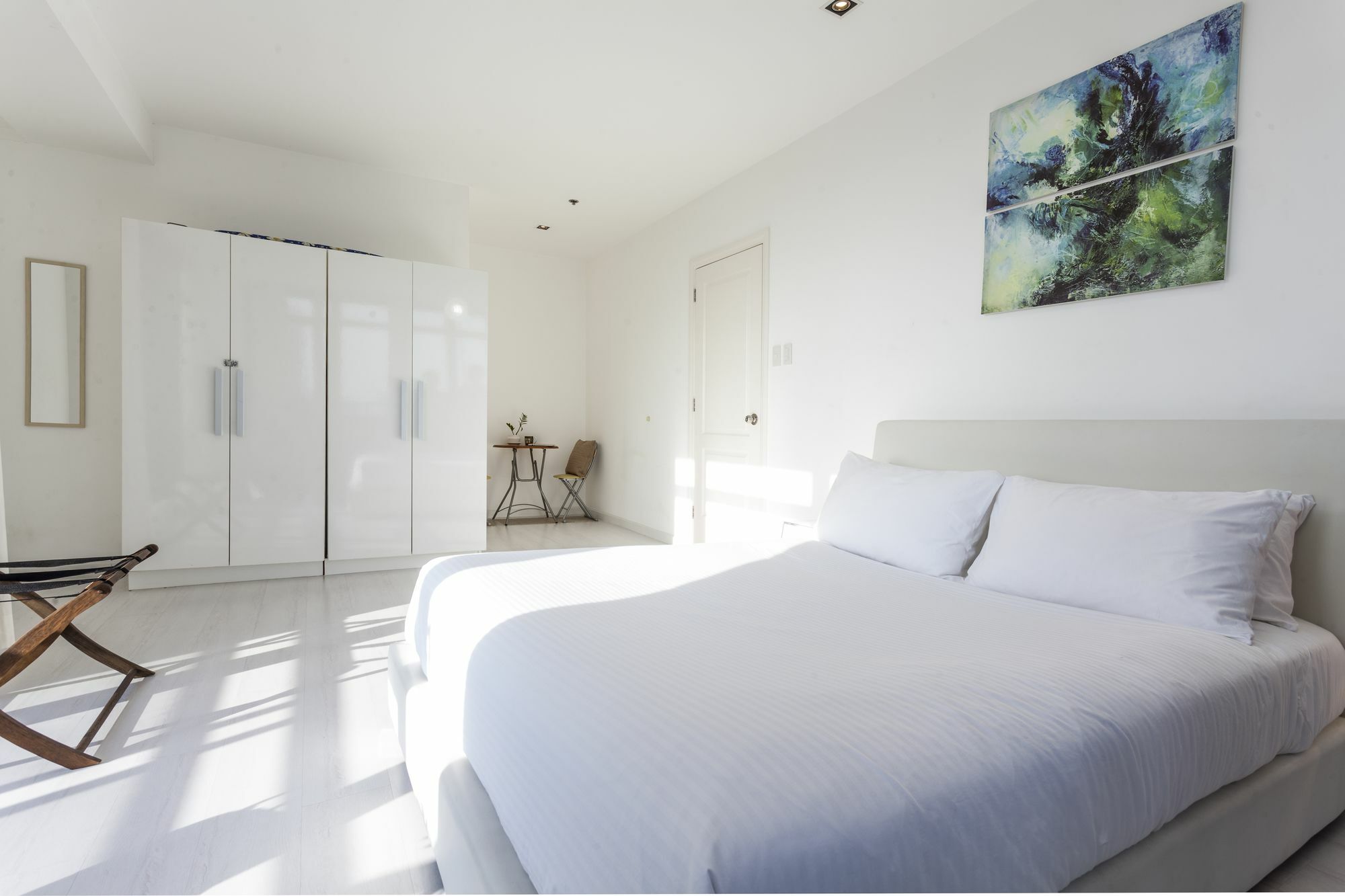 The Gramercy Residences By Stayhome Asia Makati City Exteriör bild